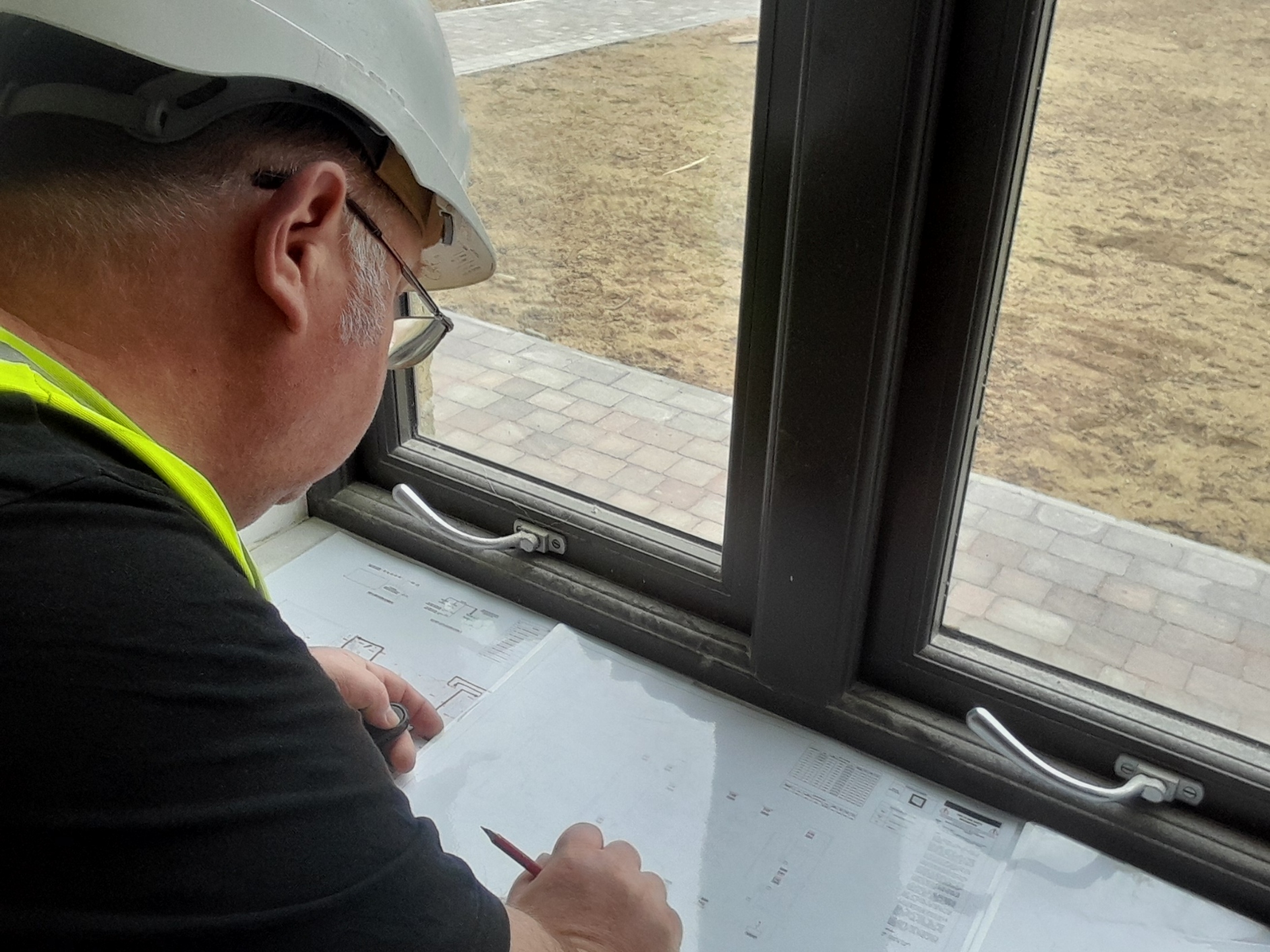 Gilly's Electrical — quality workmanship in Kent
